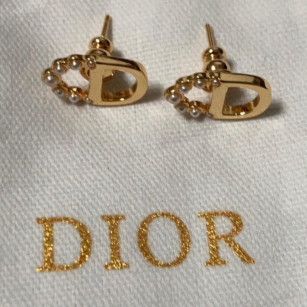 Dior Gold CD tone Perfect Earrings